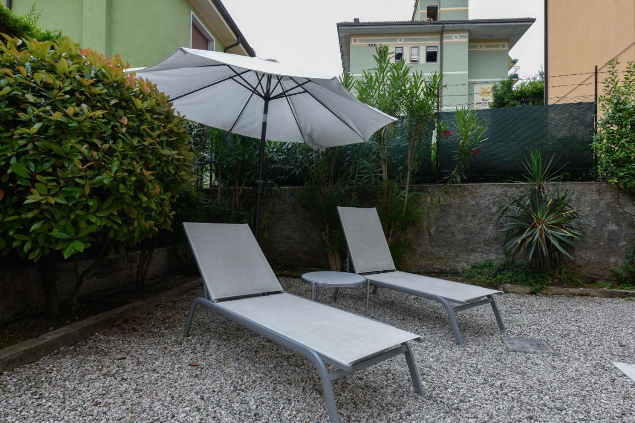 Garden Apartment Bardolino Exteriör bild