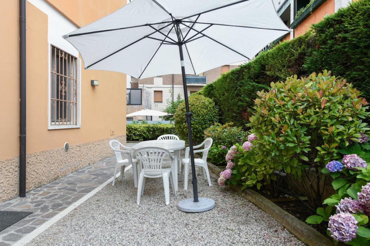 Garden Apartment Bardolino Exteriör bild